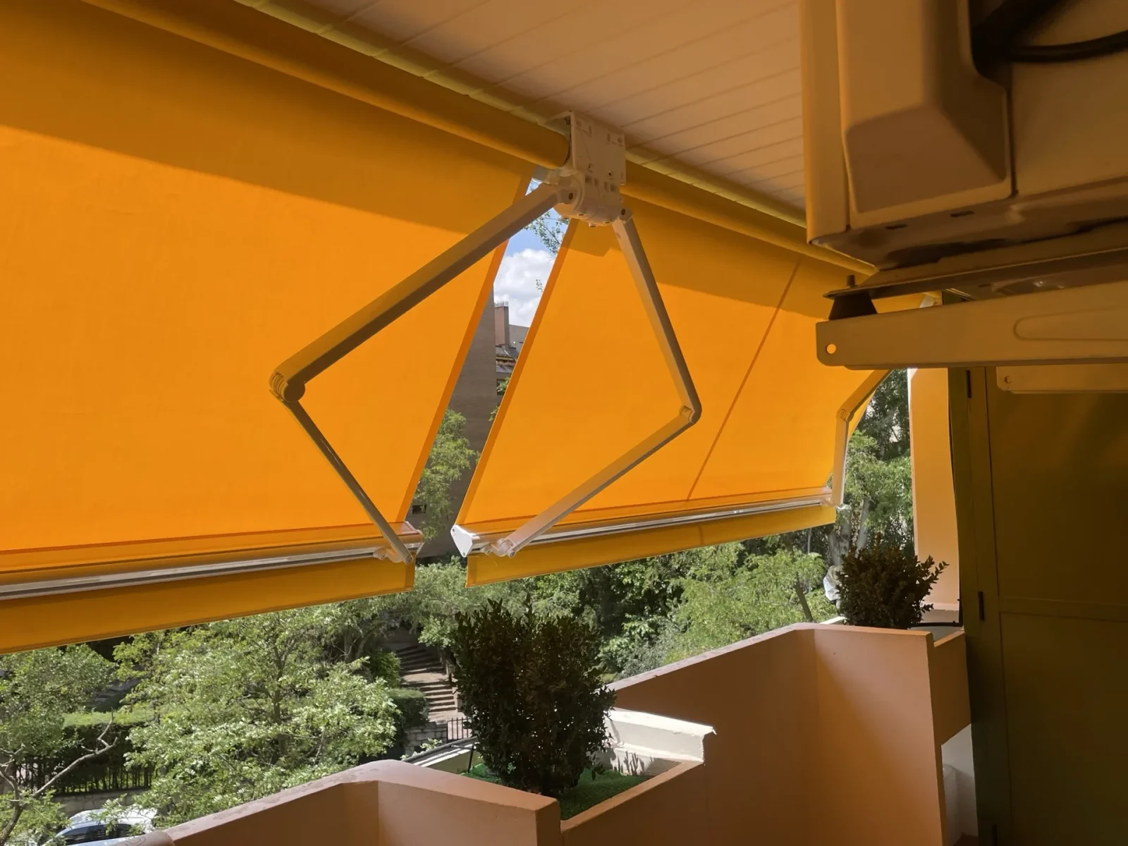 extensible-cofre-img-6646-1920w — SIToldos